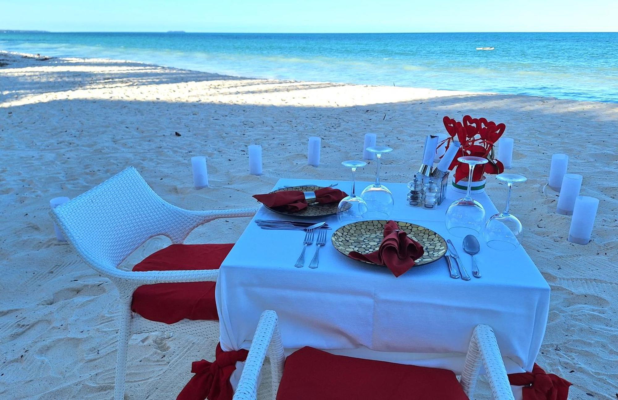 Bianco Azzurro Hotel & Restaurant Pwani Mchangani Εξωτερικό φωτογραφία