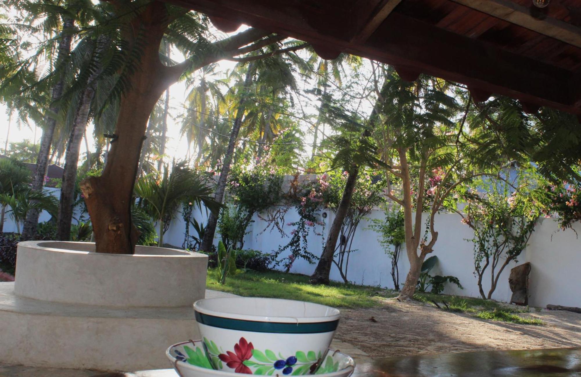 Bianco Azzurro Hotel & Restaurant Pwani Mchangani Εξωτερικό φωτογραφία
